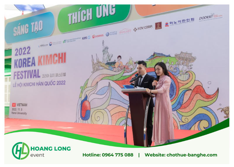 cho thuê bục phát biểu giá rẻ